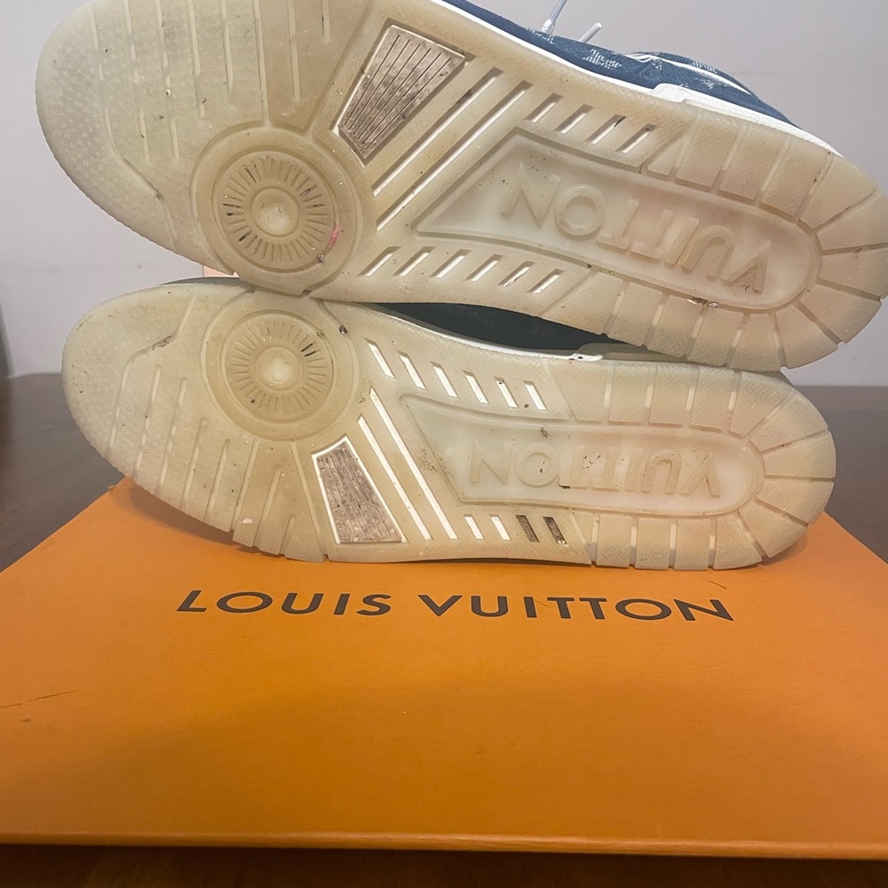 Louis Vuitton Blue Men's Sneakers - Picture 6 of 7
